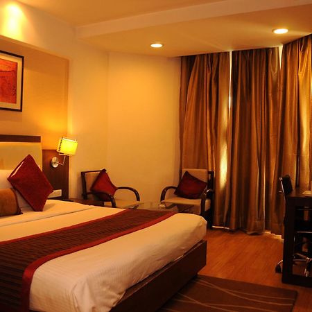 Hotel Gwalior Regency Exterior photo