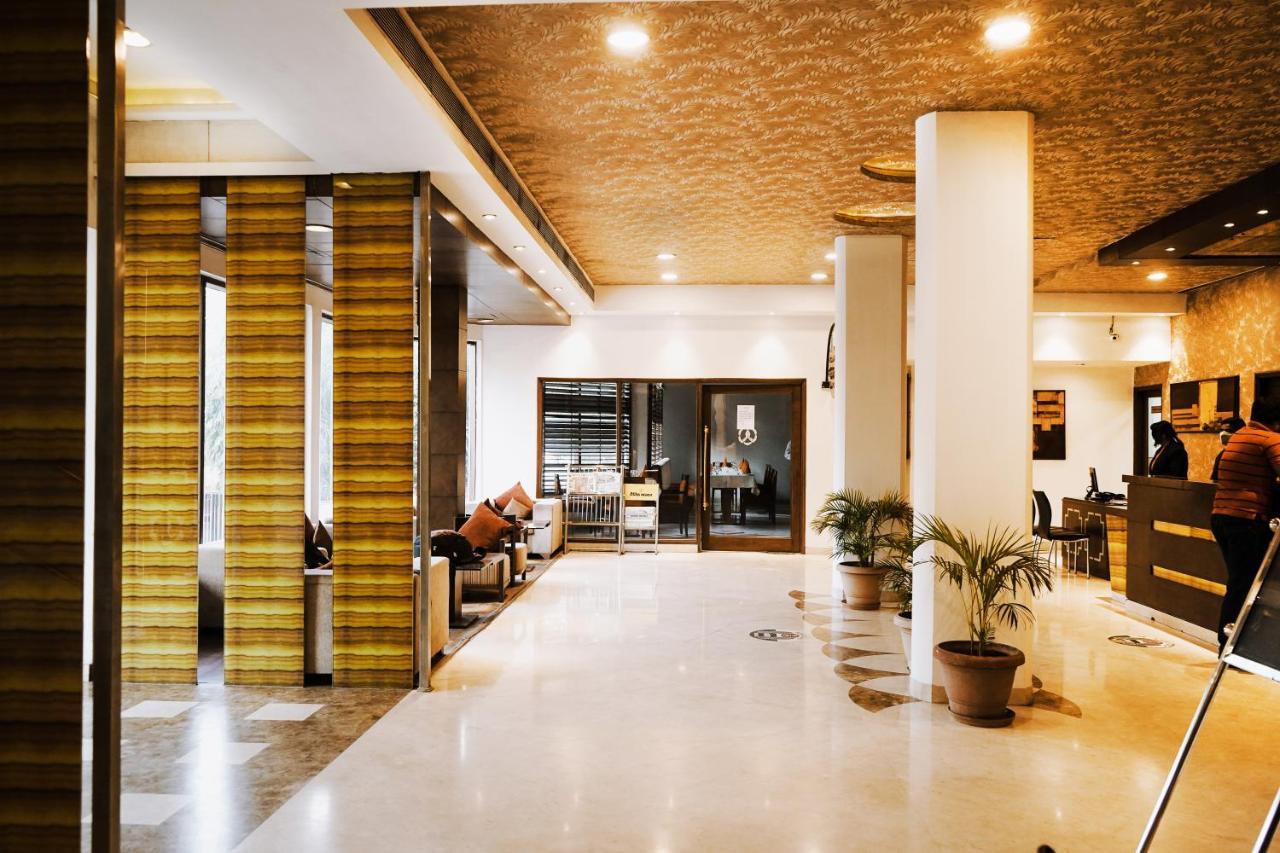 Hotel Gwalior Regency Exterior photo