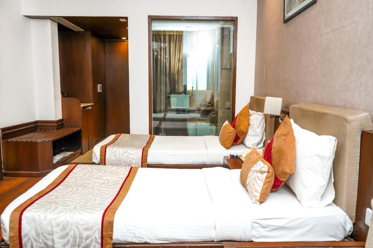 Hotel Gwalior Regency Exterior photo