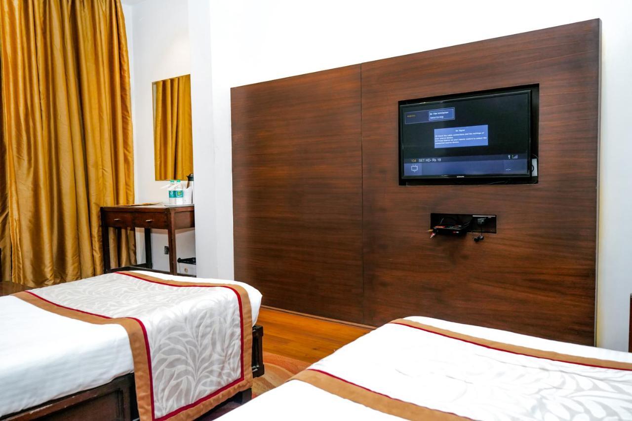 Hotel Gwalior Regency Exterior photo