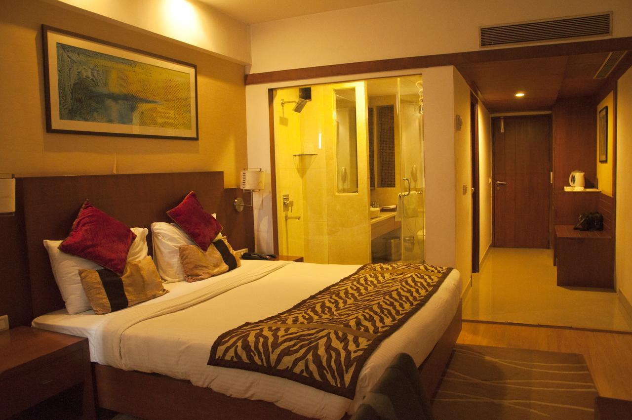 Hotel Gwalior Regency Exterior photo