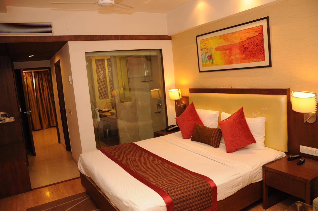 Hotel Gwalior Regency Exterior photo